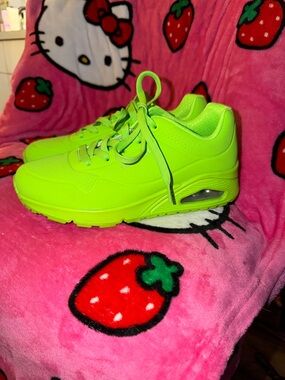 Skechers Neon Green Athletic Sneakers